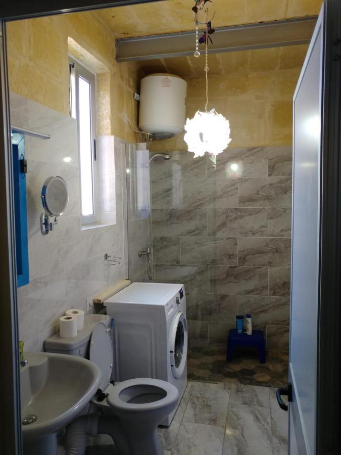 Triesti Apartment