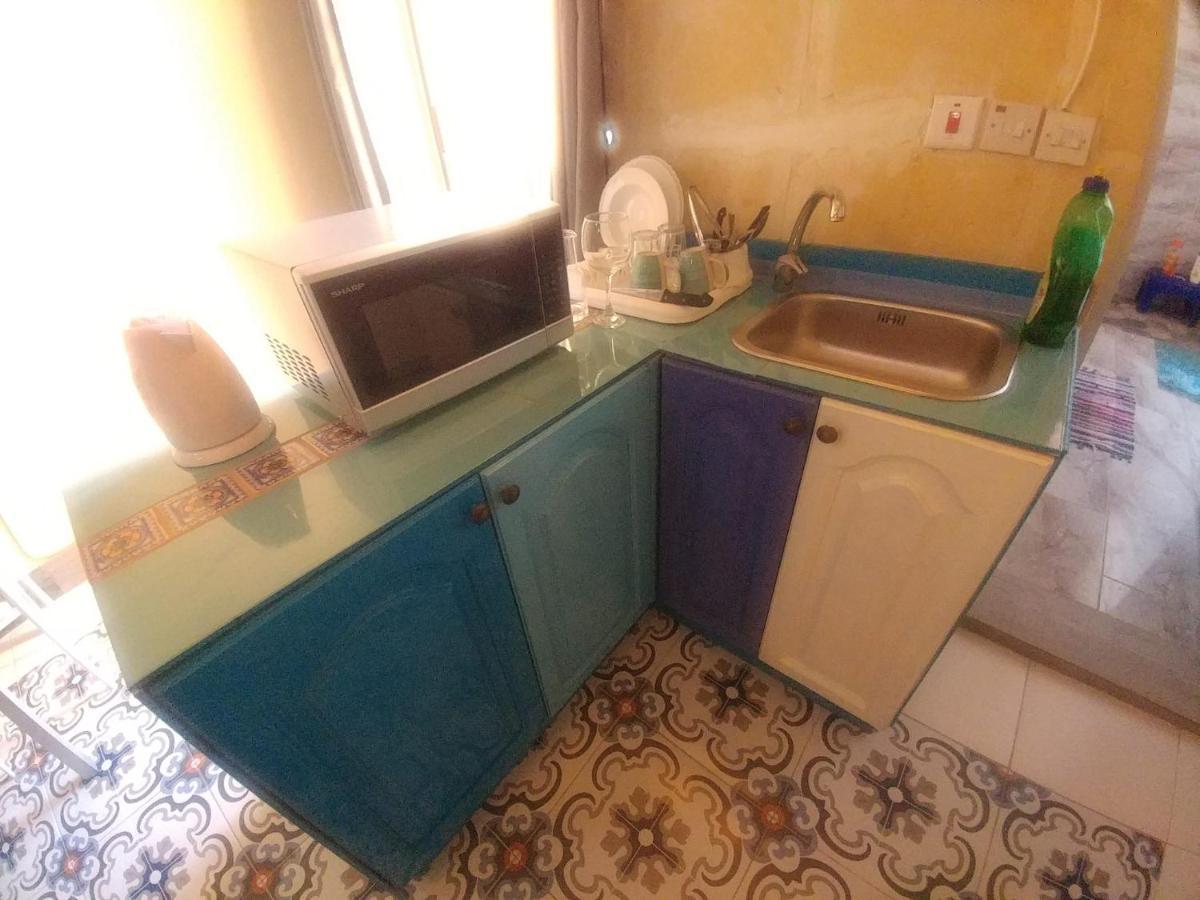 Triesti Apartment *
